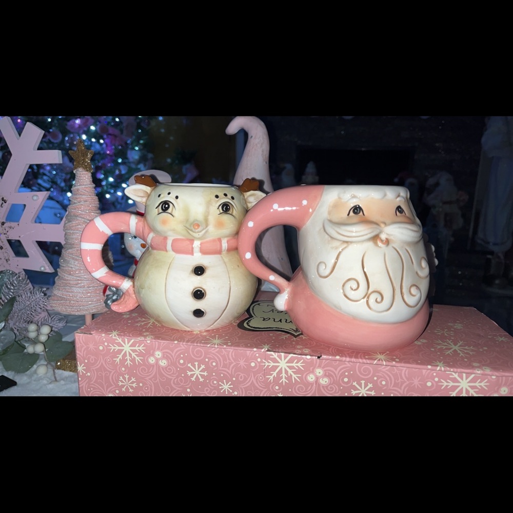 Beautiful set Santa mug
